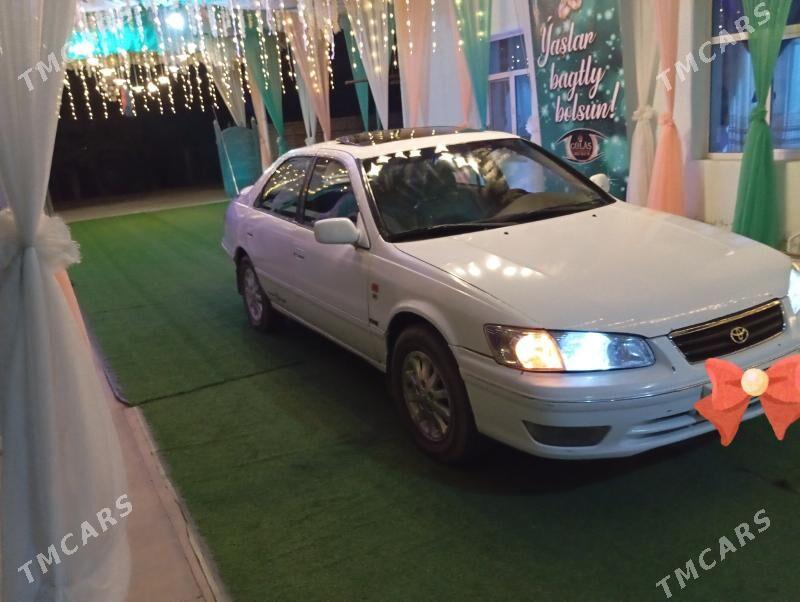 Toyota Camry 2001 - 130 000 TMT - Байрамали - img 5