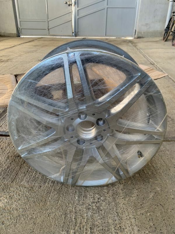Mercedes e350 diska 25 000 TMT - Бахарден - img 4