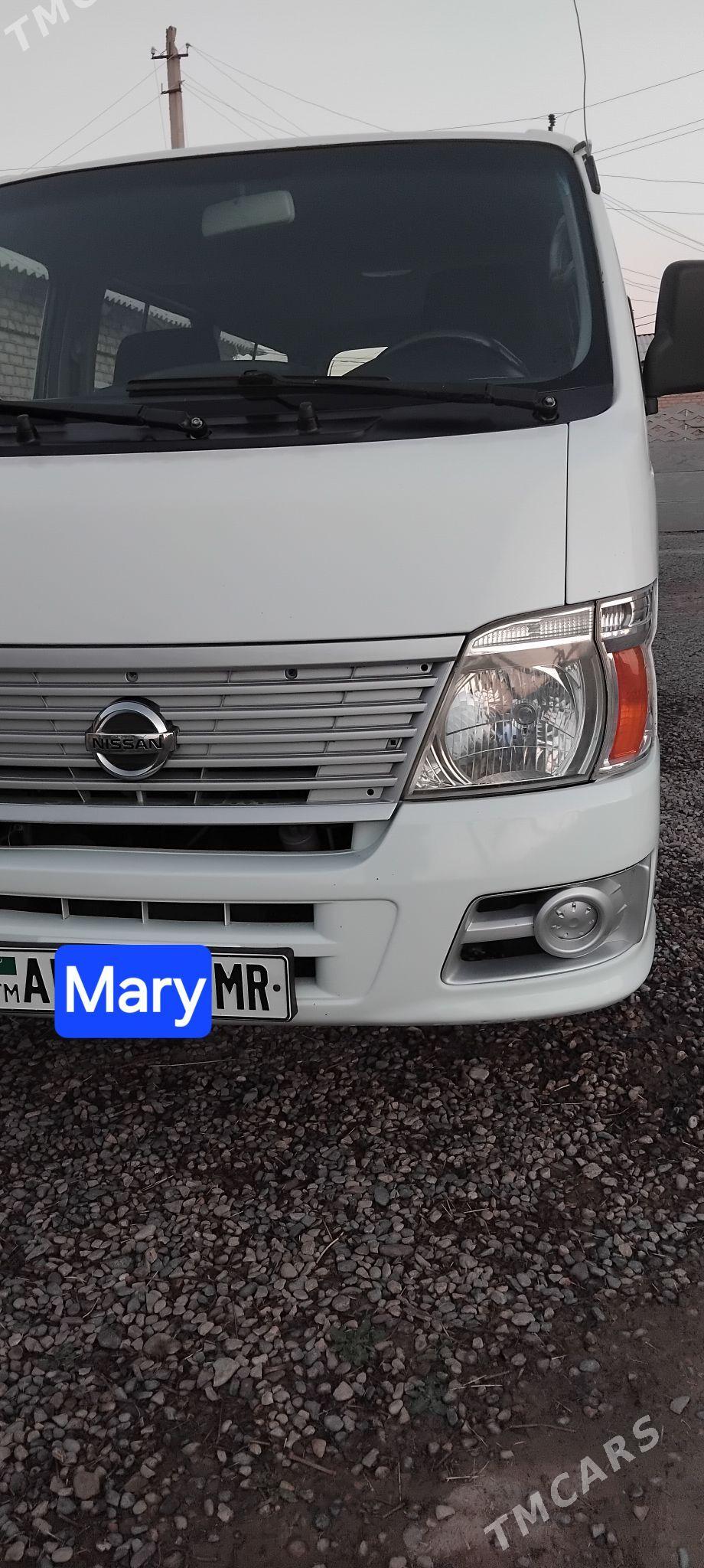 Nissan Urvan 2008 - 155 000 TMT - Мары - img 1