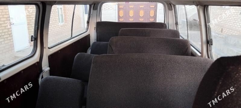 Nissan Urvan 2008 - 155 000 TMT - Мары - img 7