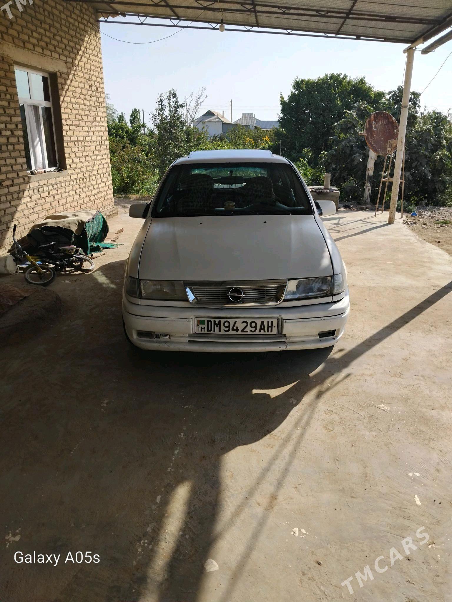 Opel Vectra 1992 - 30 000 TMT - Бабадайхан - img 3