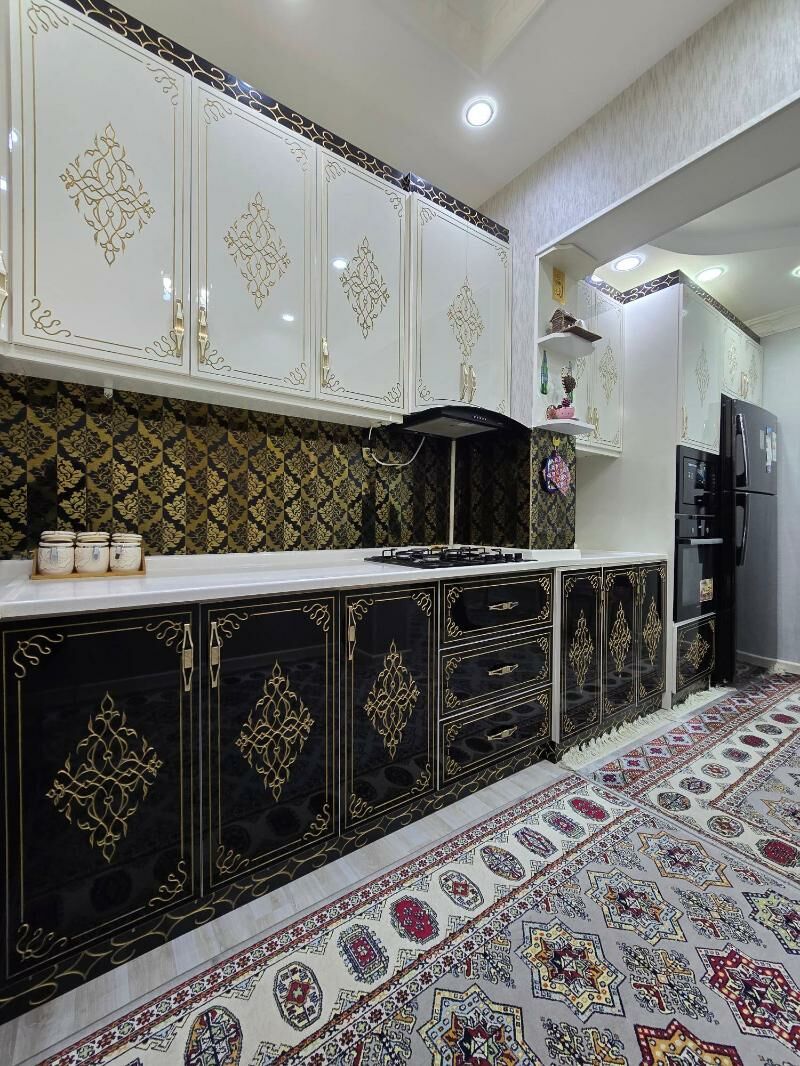 Satlyk Mir1. 4/1. 4Kom. 90m² - Мир 1 - img 4