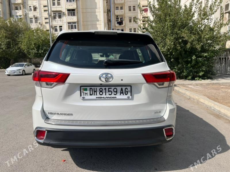 Toyota Highlander 2019 - 520 000 TMT - Ашхабад - img 4
