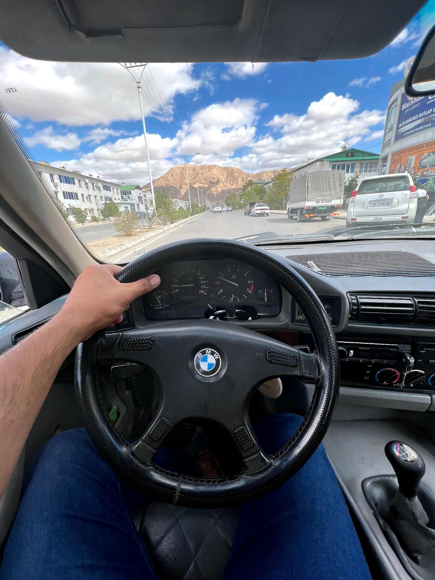 BMW 520 1991 - 46 000 TMT - Балканабат - img 9
