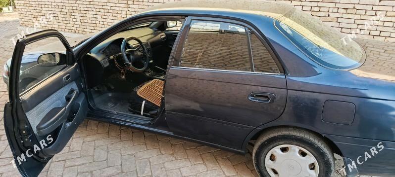 Toyota Carina 1995 - 55 000 TMT - Ёлётен - img 6