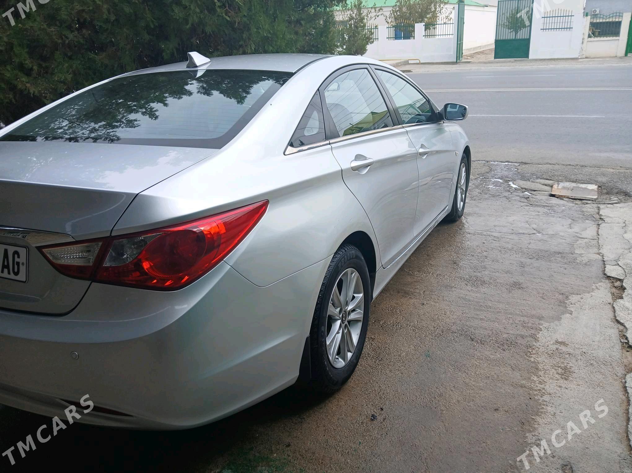 Hyundai Sonata 2011 - 149 000 TMT - Ашхабад - img 6