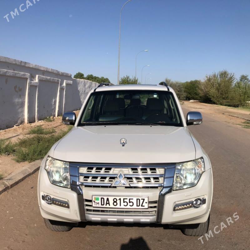 Mitsubishi Pajero 2015 - 325 000 TMT - Дашогуз - img 6