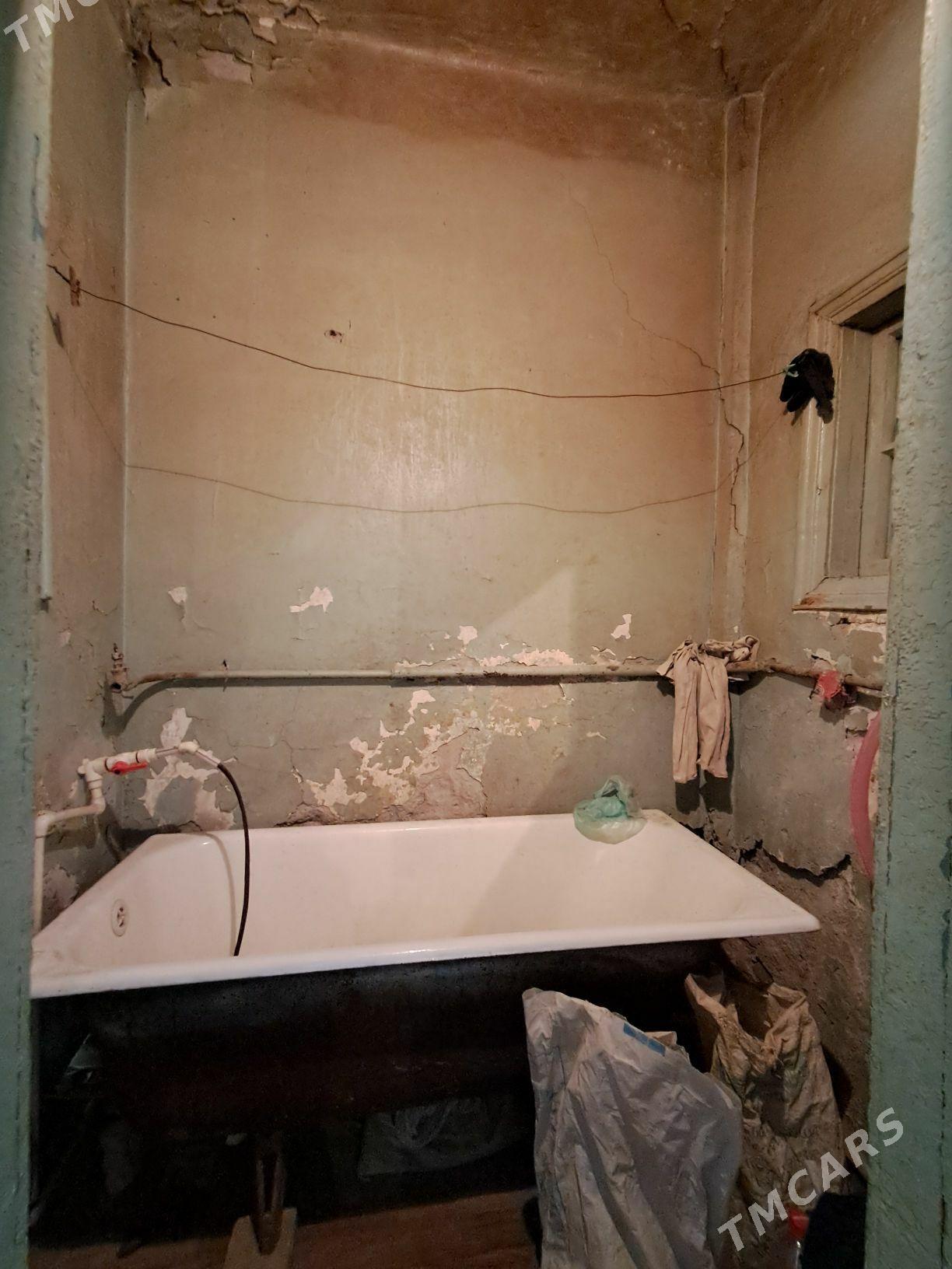 Dwores himik mikraýon - Туркменабат - img 2