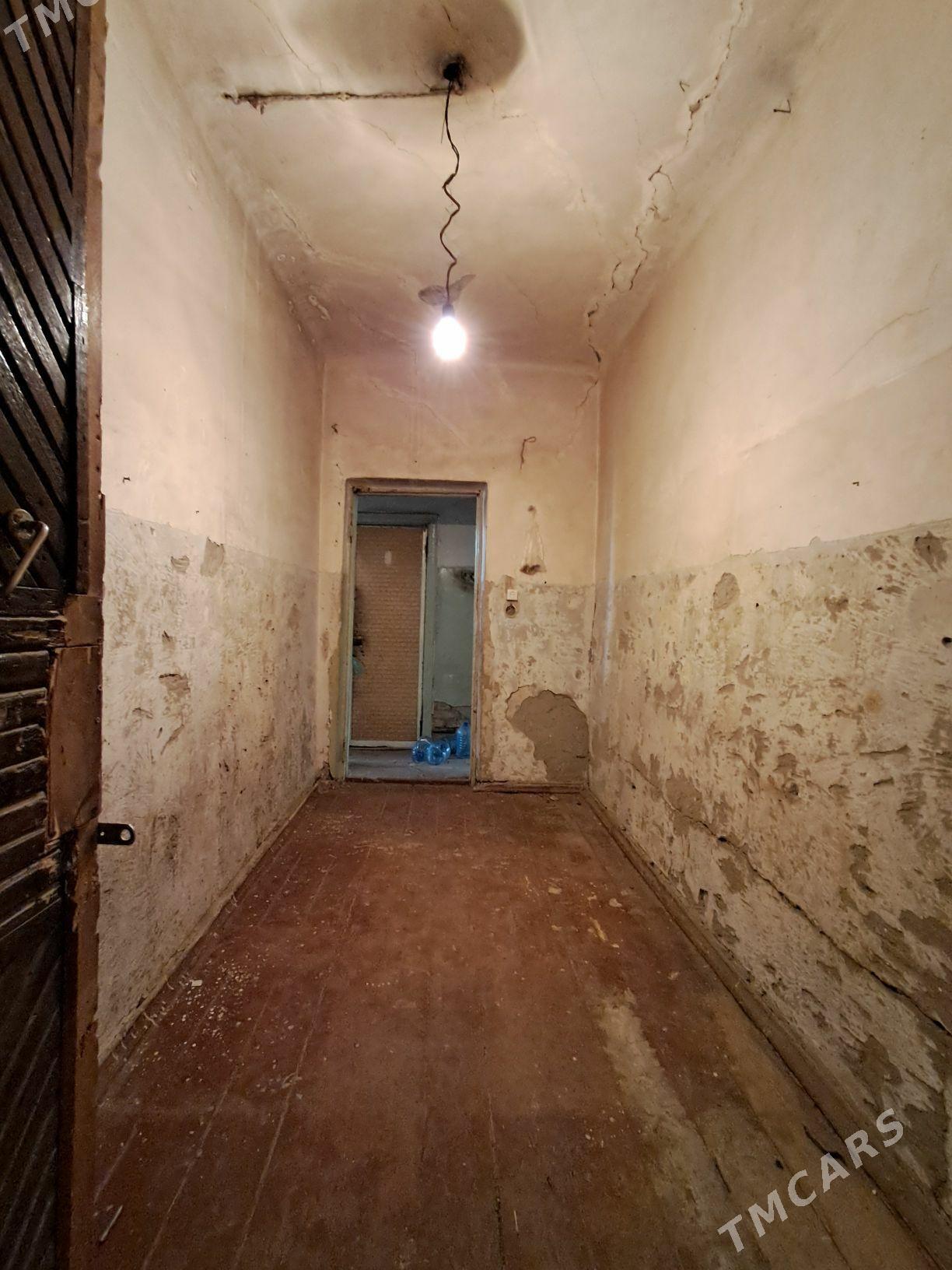 Dwores himik mikraýon - Туркменабат - img 5