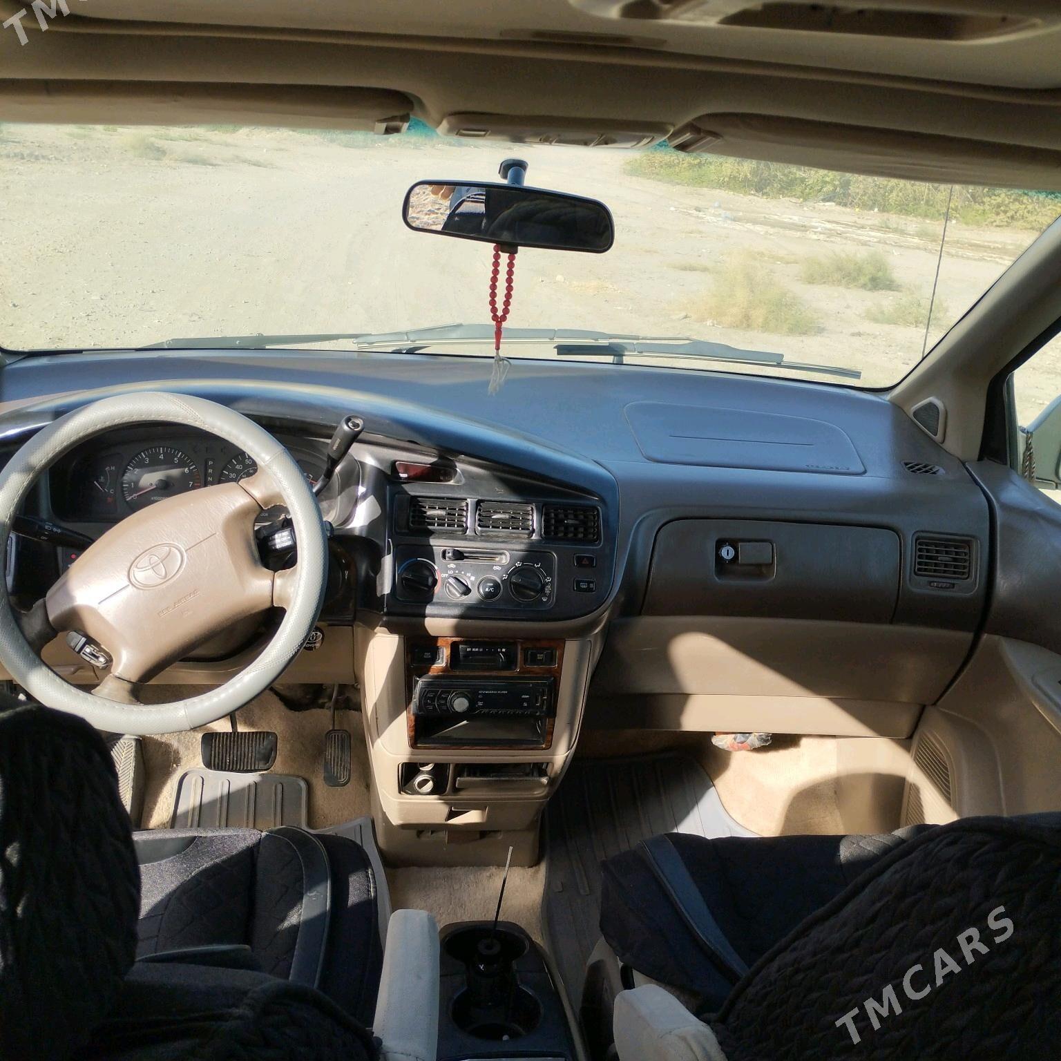 Toyota Sienna 2000 - 150 000 TMT - Каракумский этрап - img 6