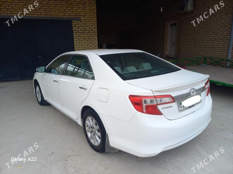 Toyota Camry 2014 - 245 000 TMT - Köneürgenç - img 3