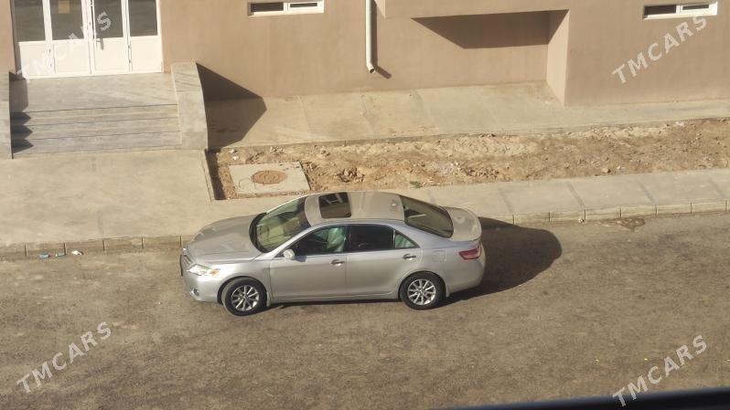 Toyota Camry 2011 - 215 000 TMT - Мары - img 2