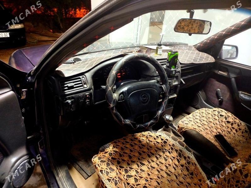 Opel Vectra 1993 - 30 000 TMT - Şabat etr. - img 5