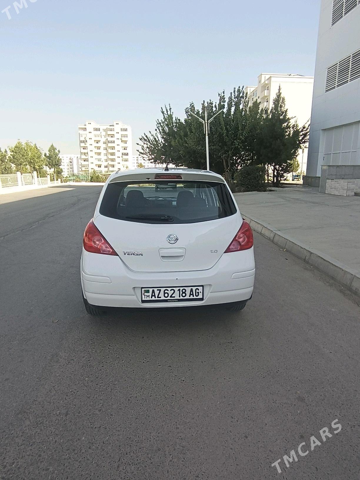 Nissan Versa 2010 - 127 000 TMT - Ашхабад - img 5