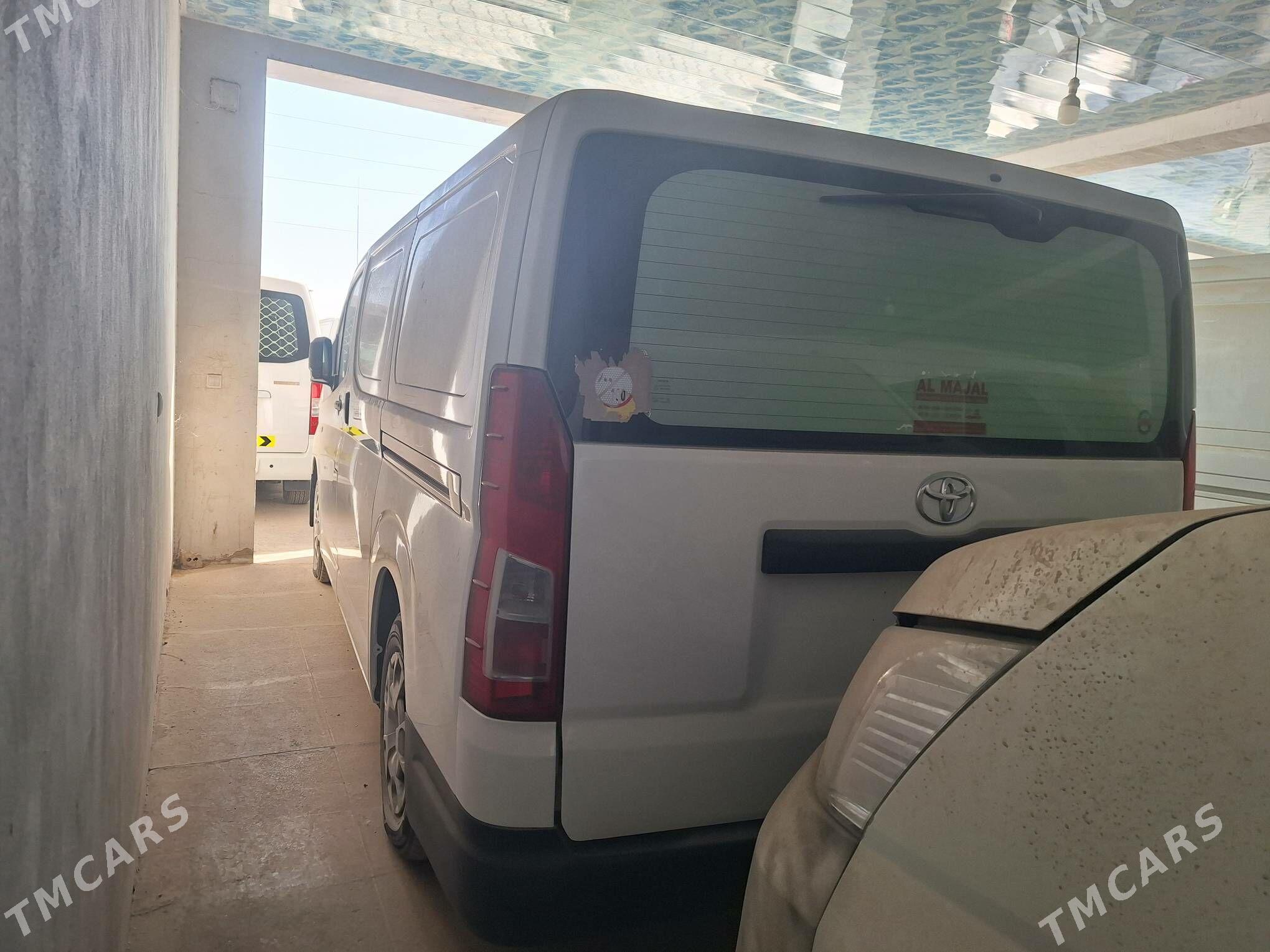 Toyota Hiace 2022 - 470 000 TMT - Mary - img 3