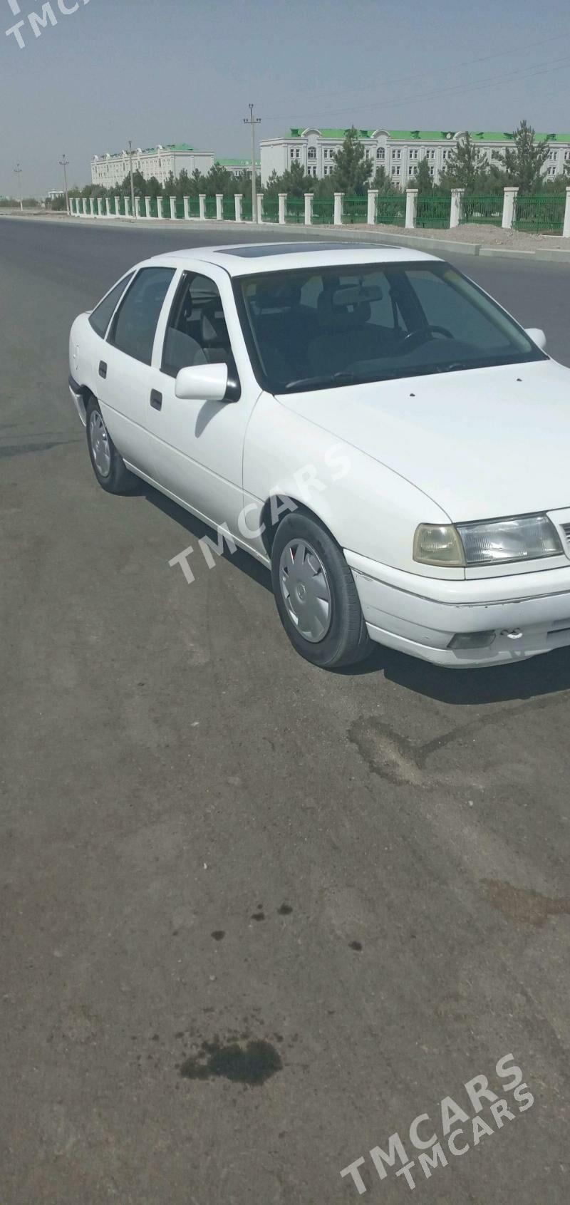 Opel Vectra 1994 - 42 000 TMT - Хитровка - img 2