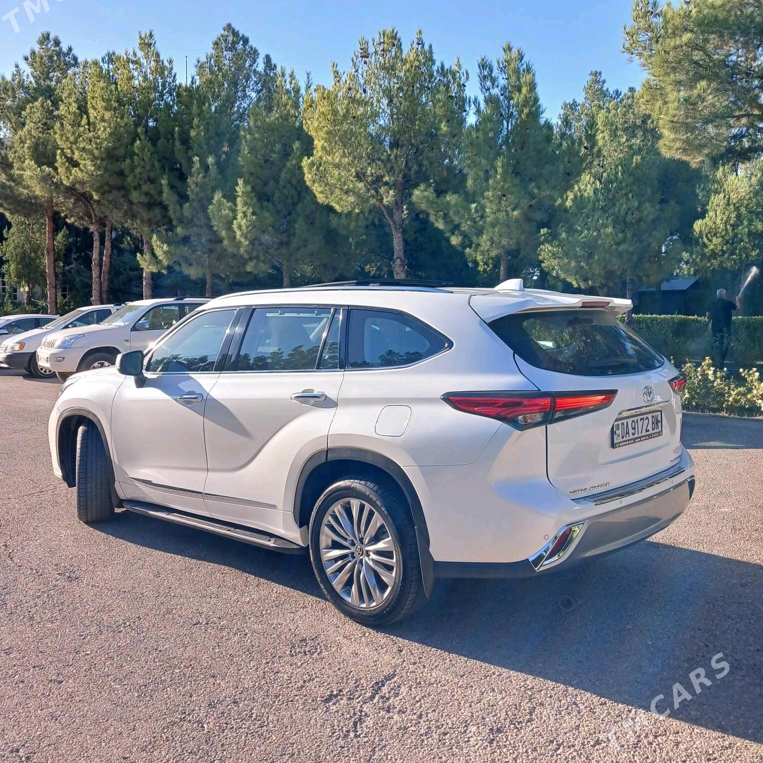 Toyota Highlander 2020 - 620 000 TMT - Балканабат - img 2
