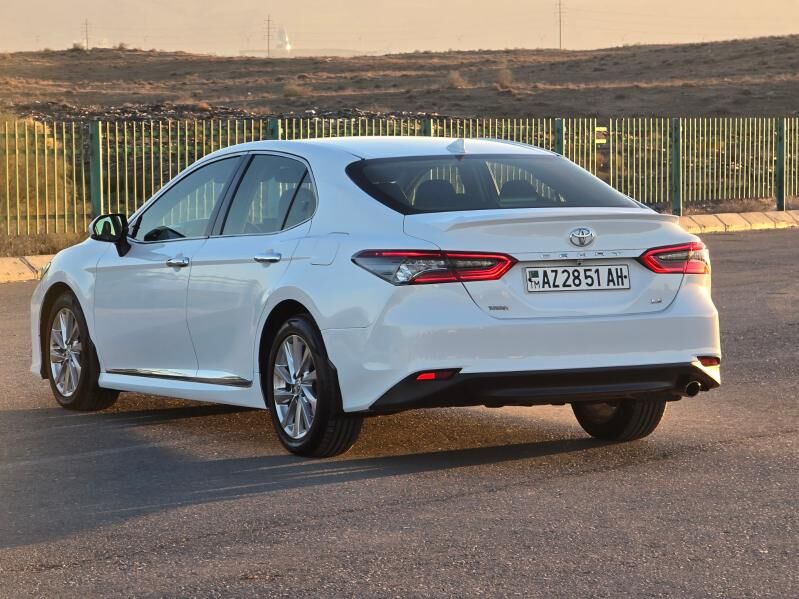 Toyota Camry 2018 - 255 000 TMT - Aşgabat - img 4
