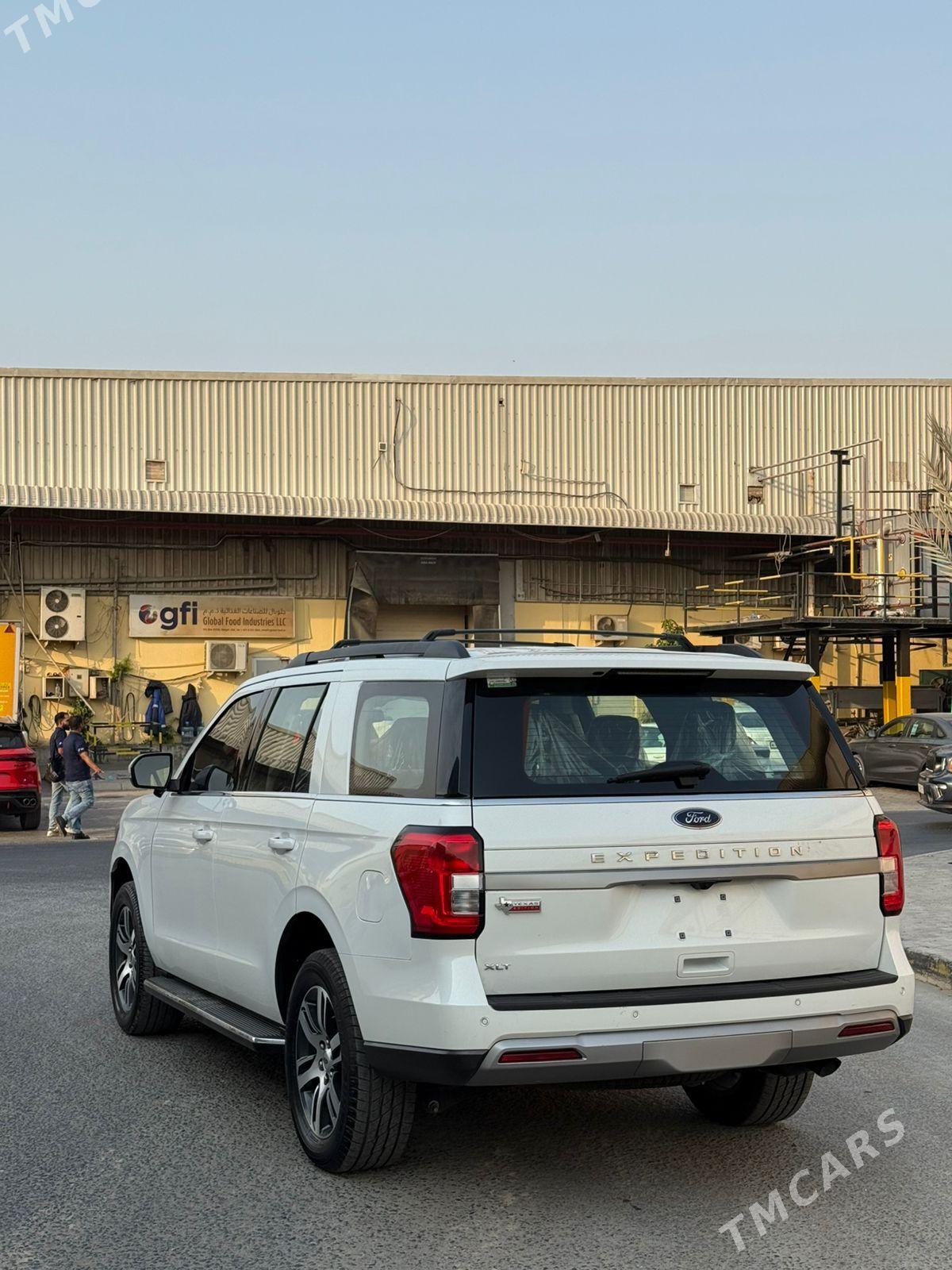Ford Expedition 2023 - 800 000 TMT - Хазар - img 4