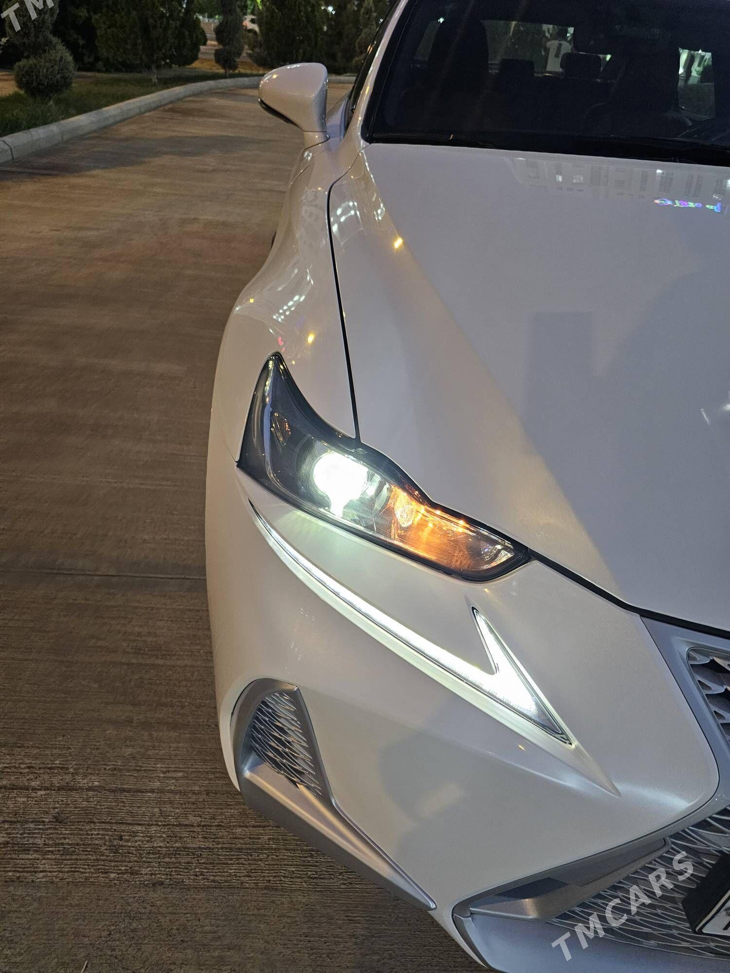 Lexus IS 350 2017 - 350 000 TMT - Ашхабад - img 3