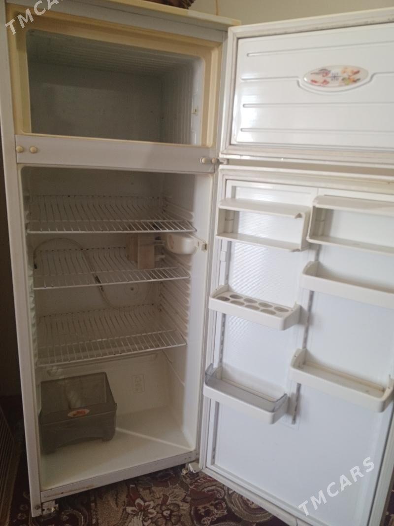 haladinnik minsk - Мир 4 - img 3