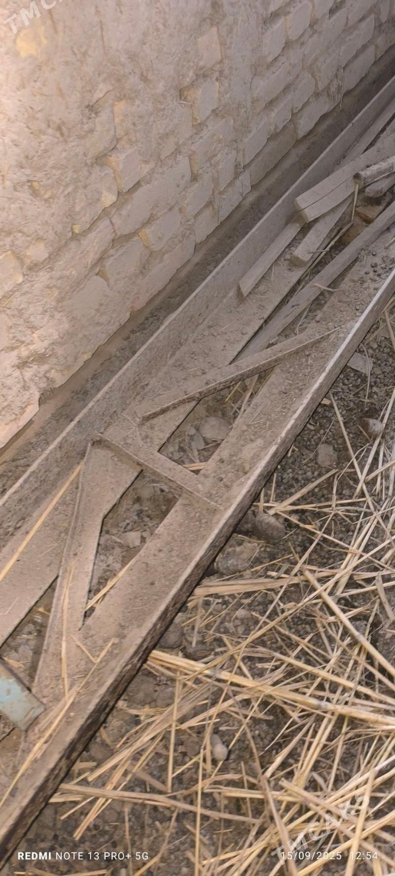 ugolnik demir - Дашогуз - img 1