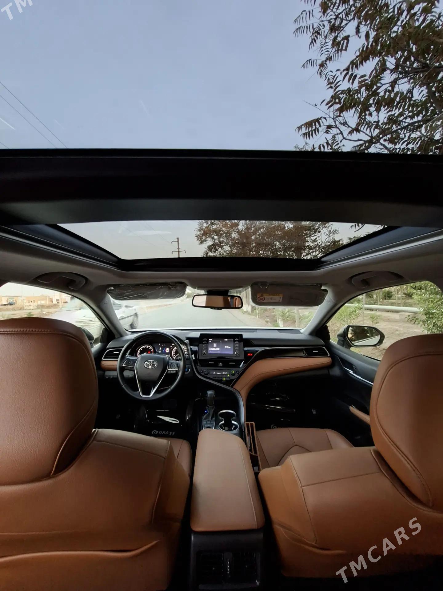 Toyota Camry 2023 - 551 600 TMT - Мары - img 4
