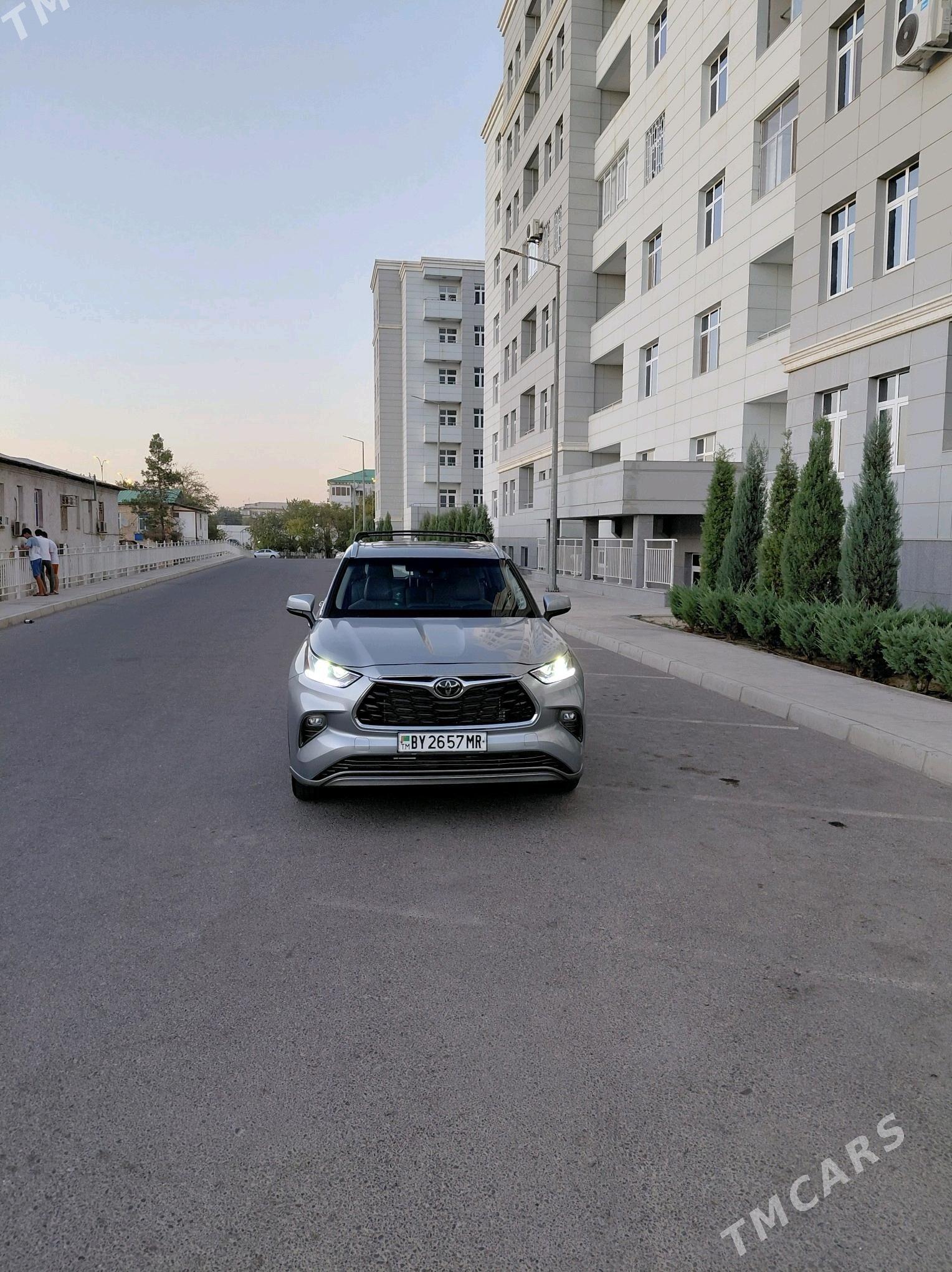 Toyota Highlander 2020 - 480 000 TMT - Мары - img 3