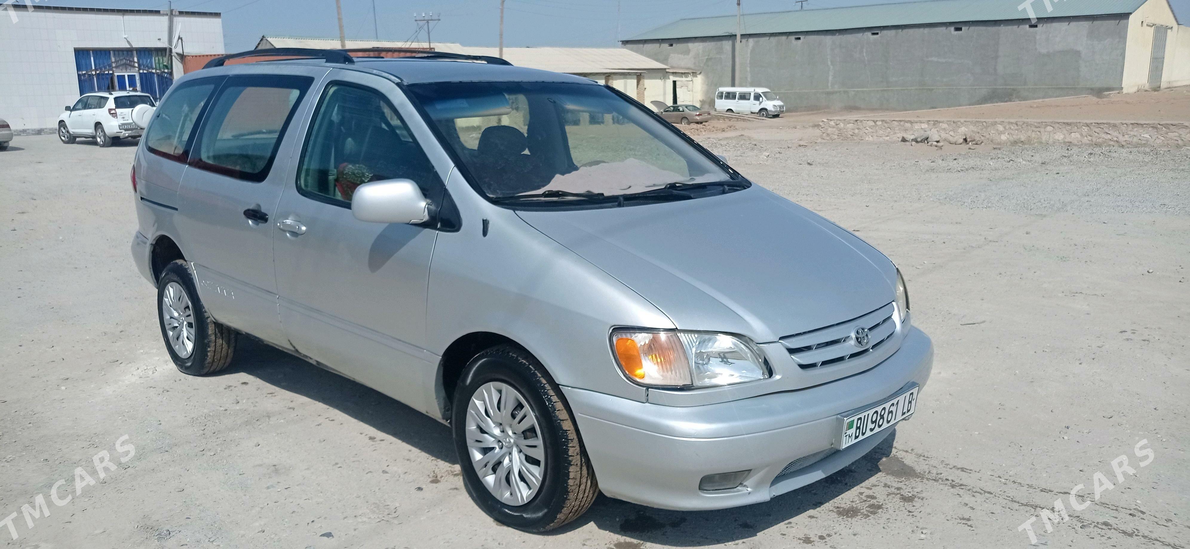 Toyota Sienna 2001 - 120 000 TMT - Керки - img 6