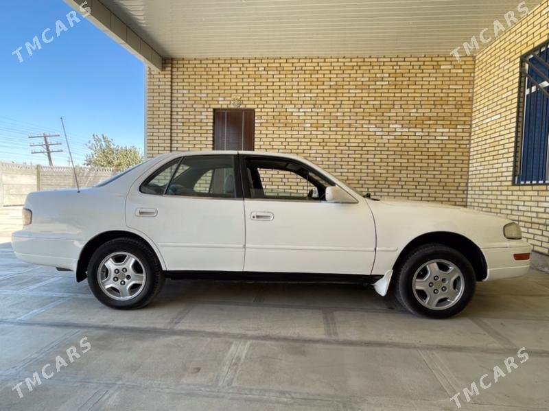 Toyota Camry 1993 - 90 000 TMT - Mary - img 3