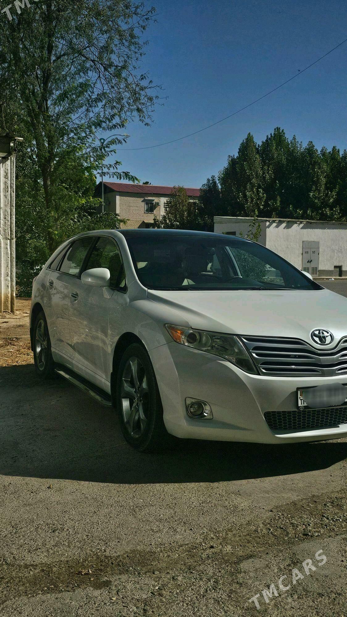 Toyota Venza 2009 - 220 000 TMT - Бахарден - img 4