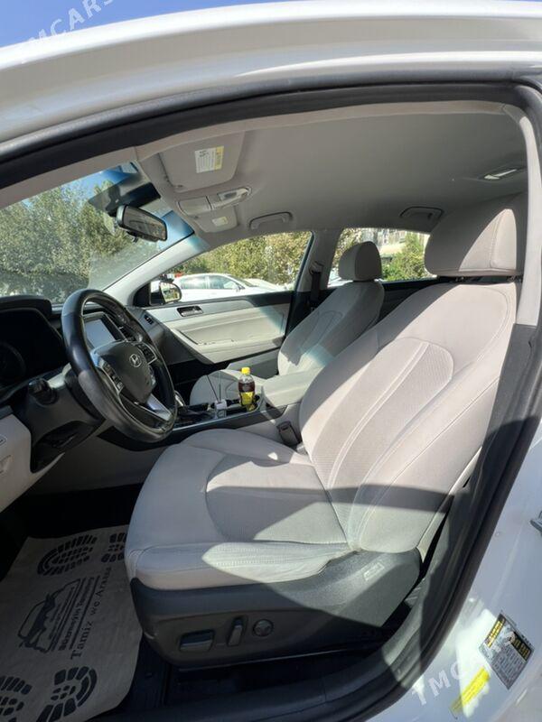 Hyundai Sonata 2019 - 206 000 TMT - 2 мкр - img 9