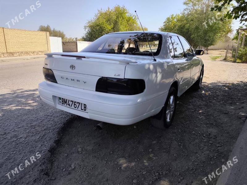 Toyota Camry 1993 - 78 000 TMT - Керки - img 4