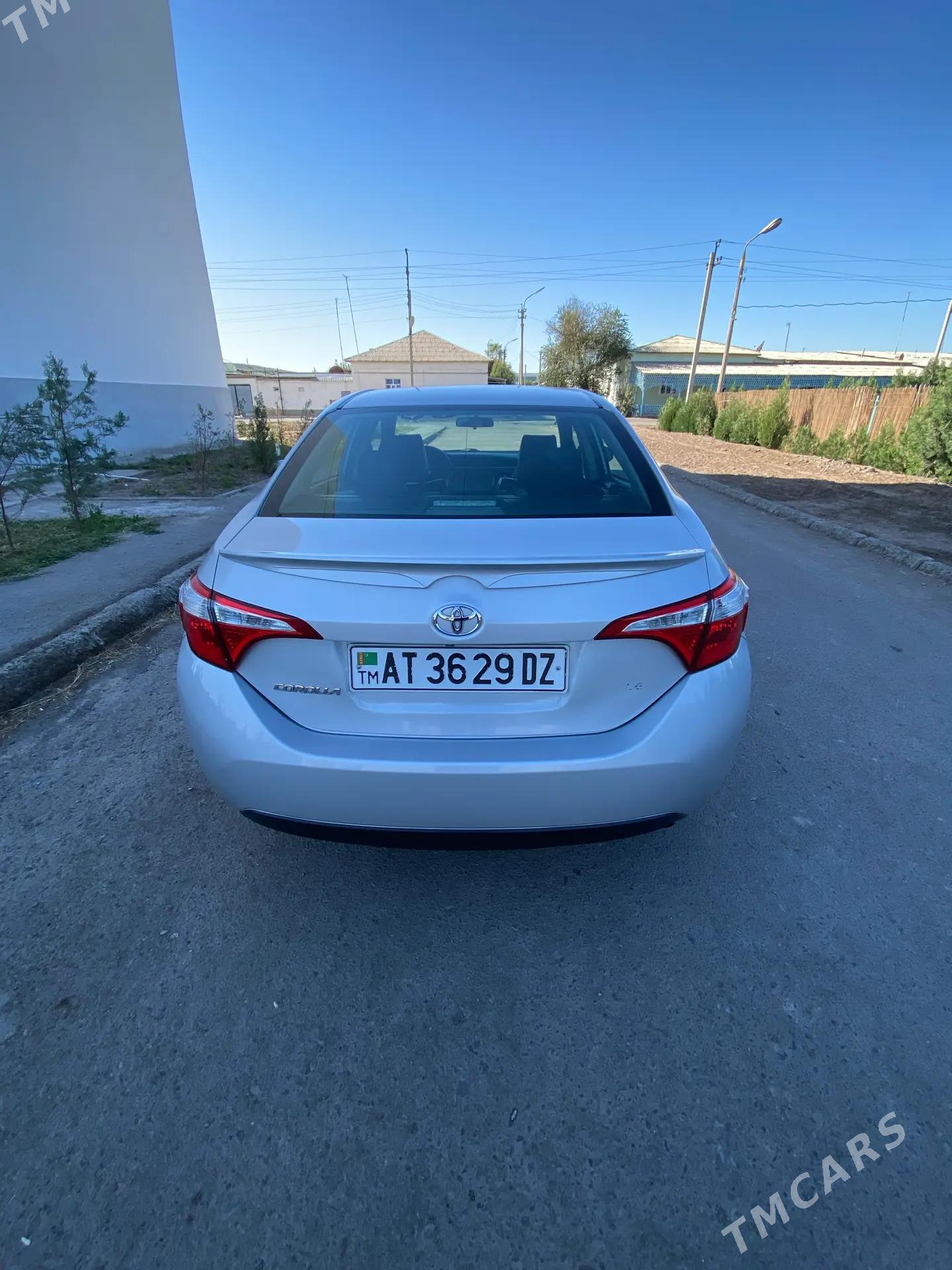 Toyota Corolla 2015 - 200 000 TMT - Daşoguz - img 10