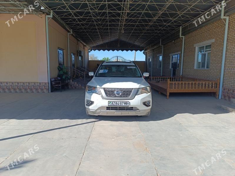 Nissan Pathfinder 2020 - 320 000 TMT - Baýramaly - img 2