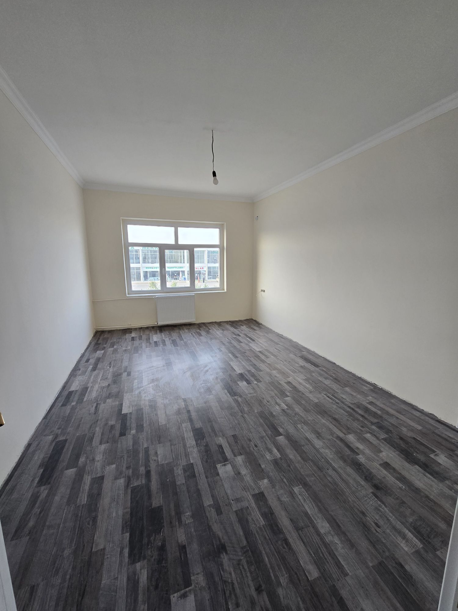 Panelny 4 komnat - Анев - img 5