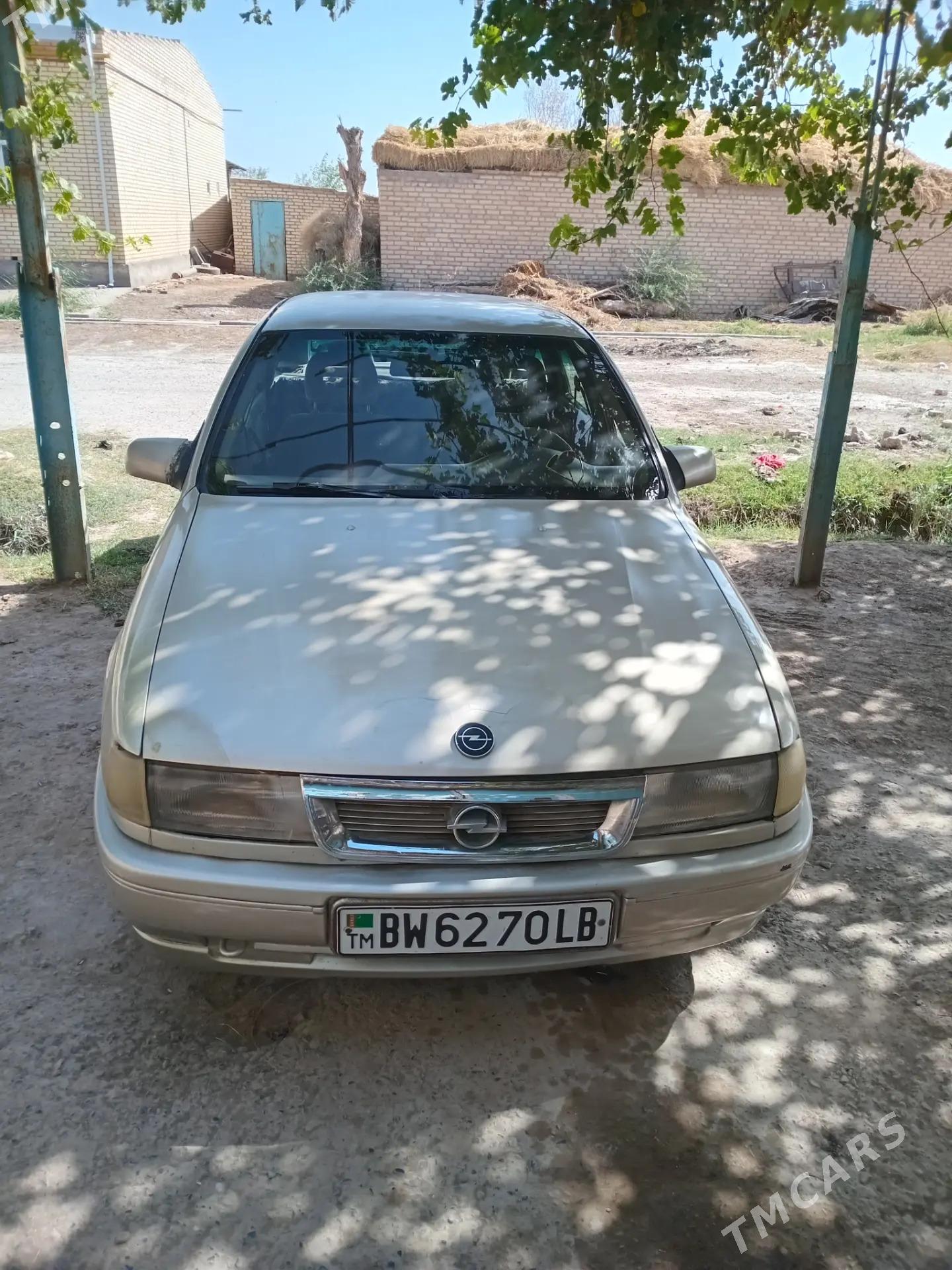 Opel Vectra 1991 - 30 000 TMT - Dänew - img 3