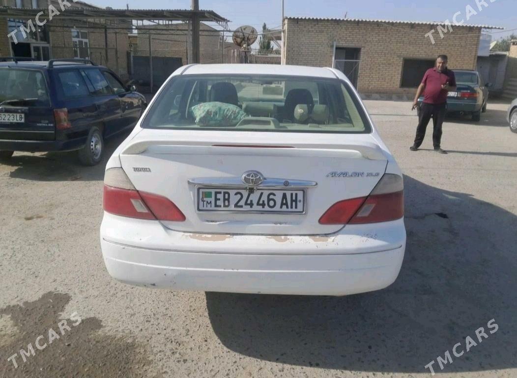 Toyota Avalon 2004 - 160 000 TMT - Saýat - img 2