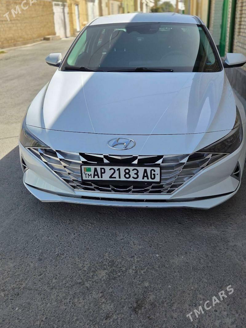 Hyundai Elantra 2021 - 270 000 TMT - Бедев - img 4