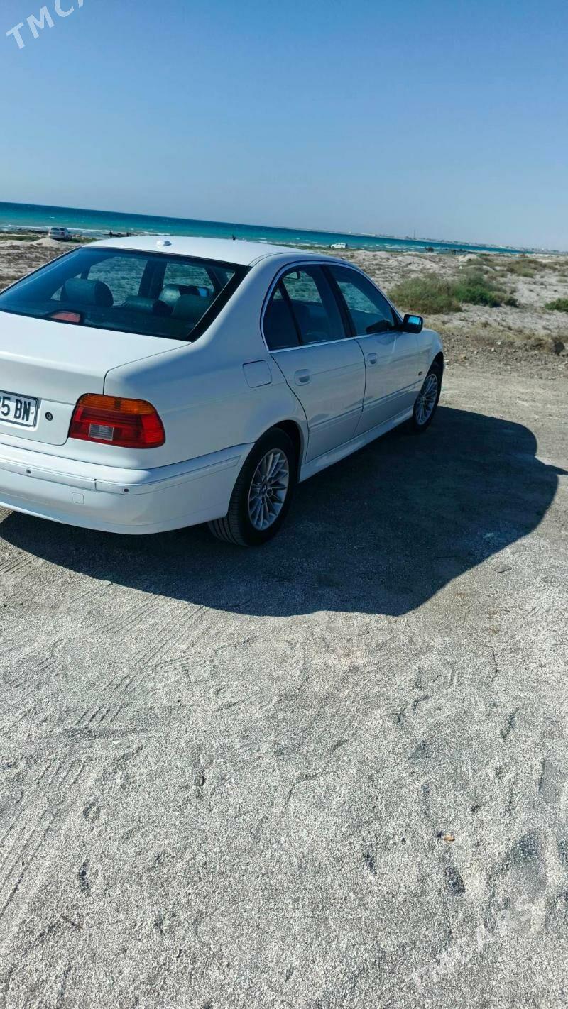 BMW E39 1998 - 90 000 TMT - Туркменбаши - img 4