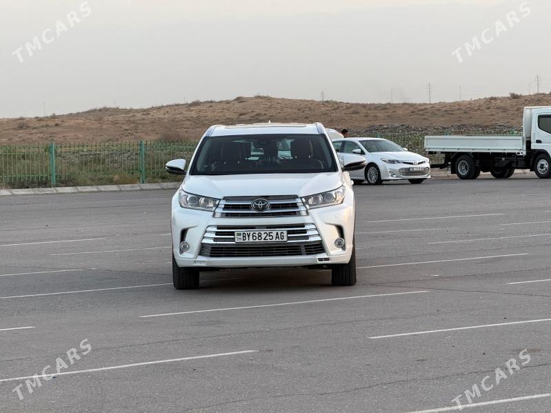 Toyota Highlander 2019 - 505 000 TMT - Ашхабад - img 2