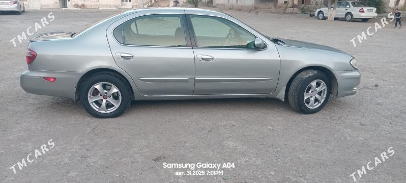 Infiniti I30 2001 - 90 000 TMT - Туркменабат - img 3