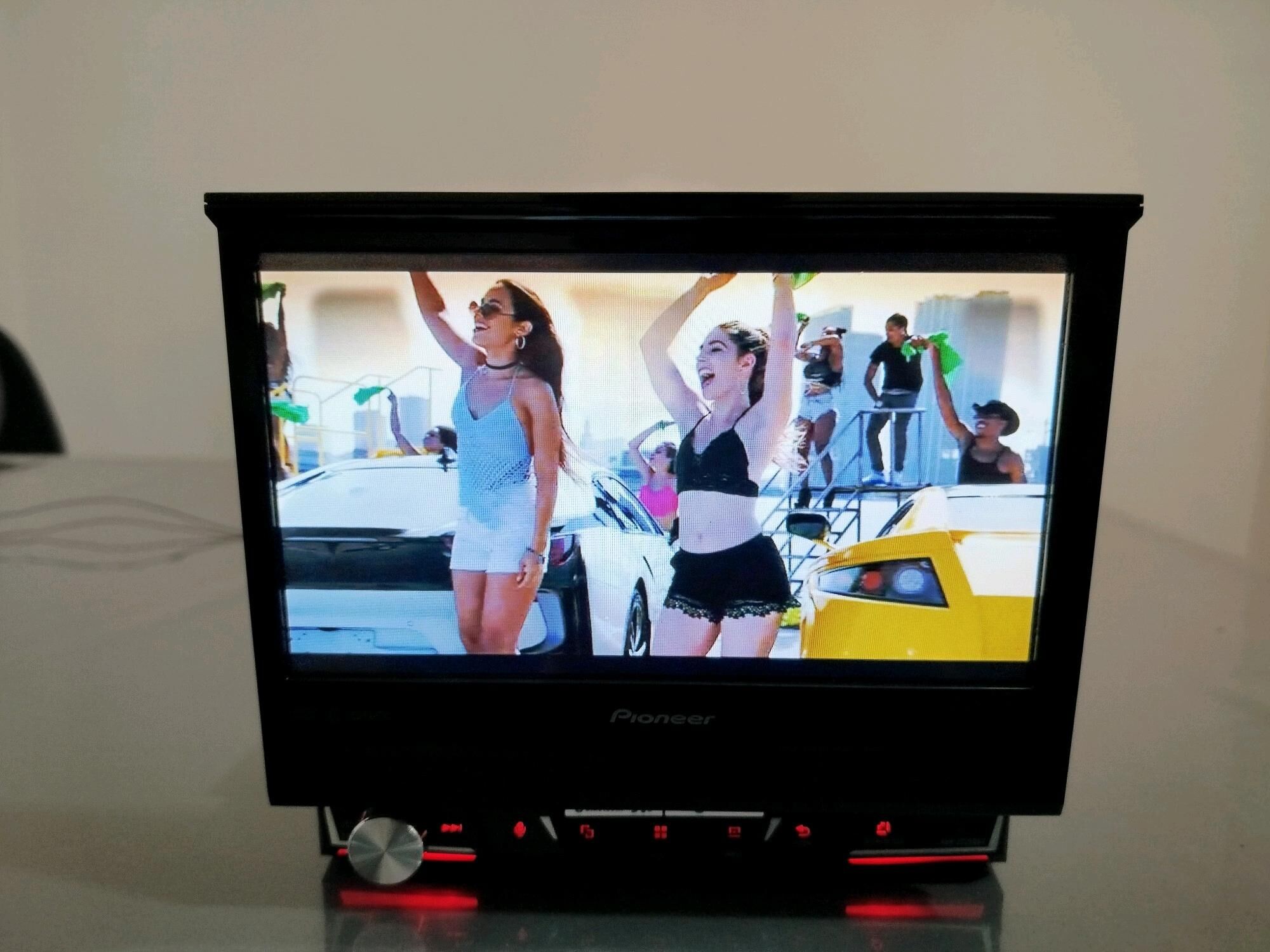 Pioneer  AVH-Z7250BT 6 500 TMT - Mary - img 2