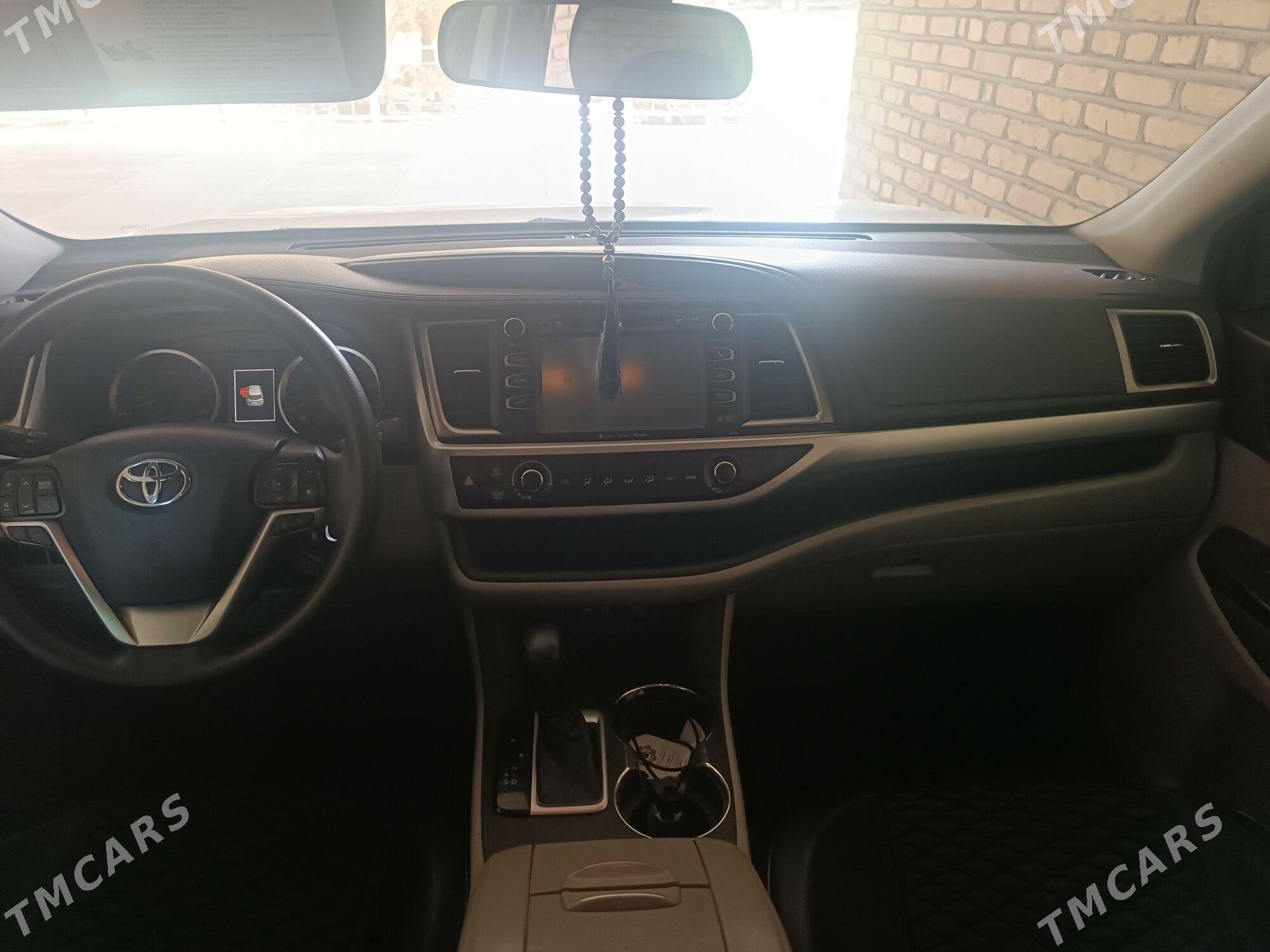 Toyota Highlander 2018 - 400 000 TMT - Murgap - img 3