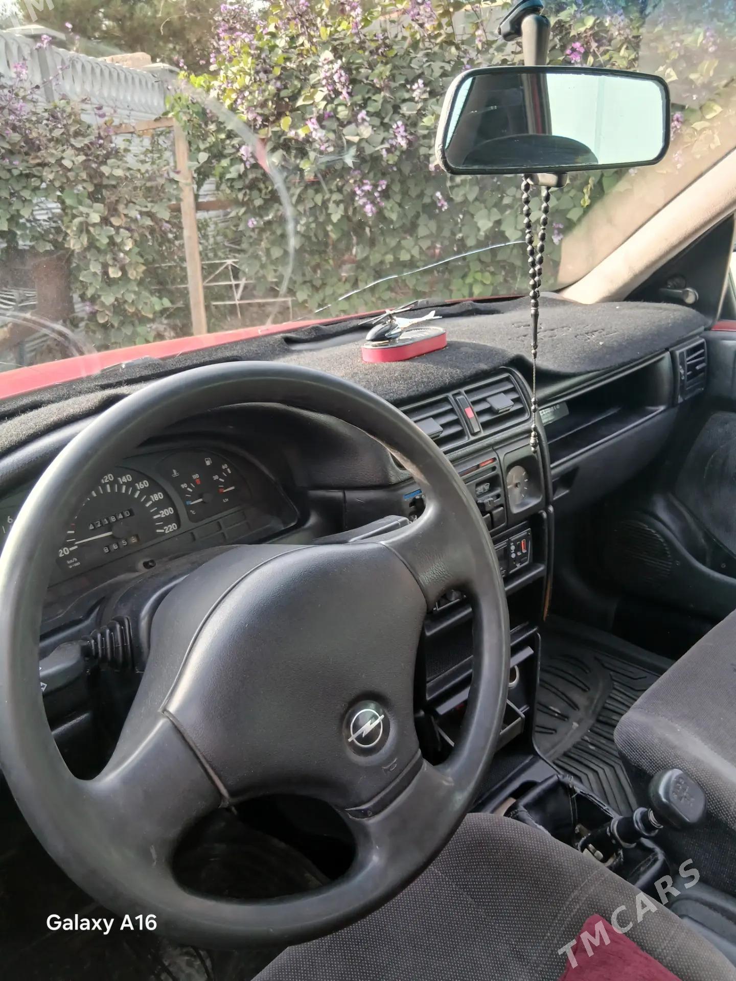 Opel Vectra 1991 - 38 000 TMT - Мары - img 2