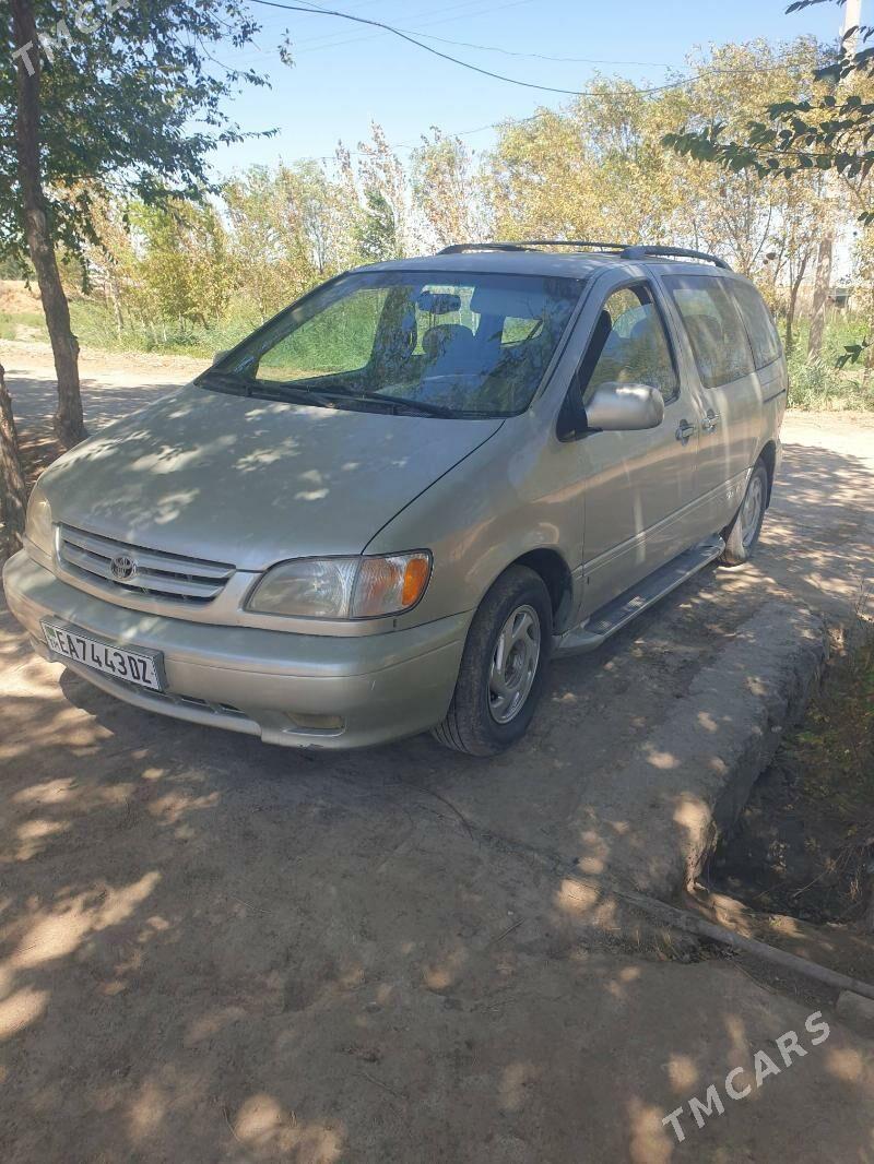 Toyota Sienna 2001 - 160 000 TMT - Türkmenbaşy etr. - img 3