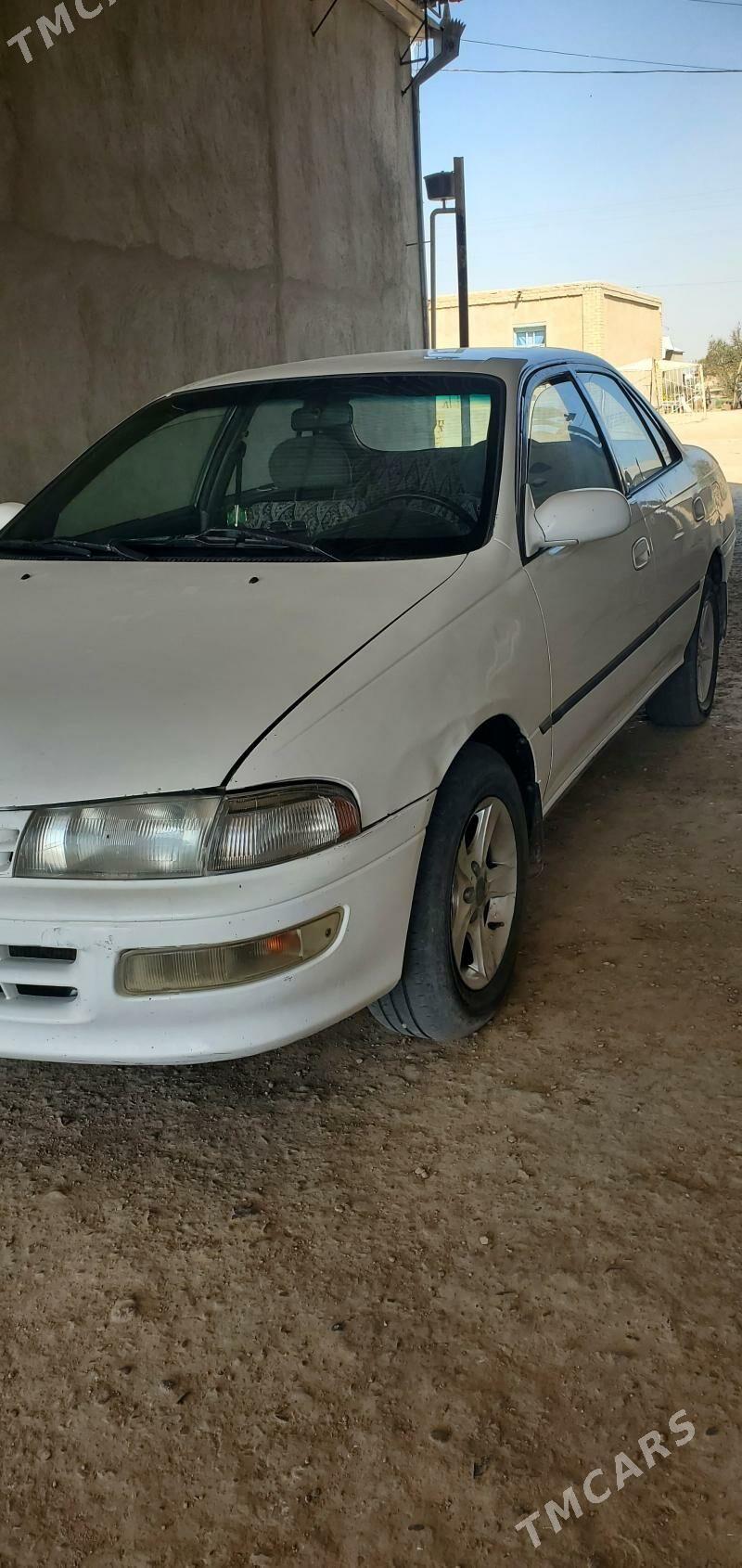 Toyota Carina 1992 - 65 000 TMT - Ёлётен - img 2