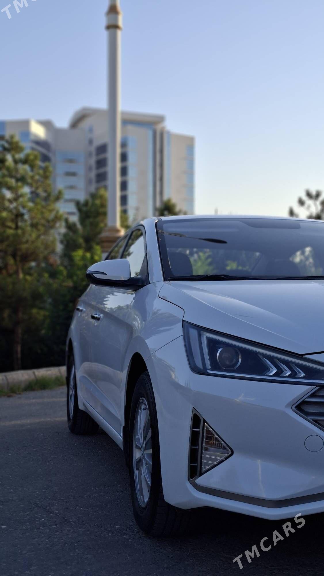Hyundai Elantra 2019 - 225 000 TMT - Багир - img 5