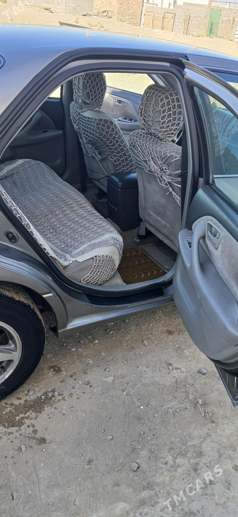 Toyota Camry 1998 - 120 000 TMT - Берекет - img 8