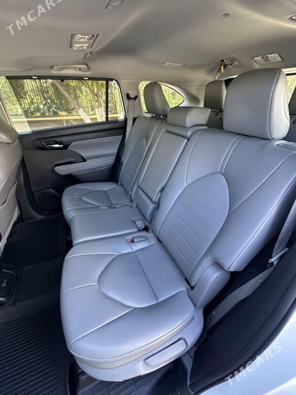 Toyota Highlander 2021 - 630 000 TMT - Балканабат - img 3